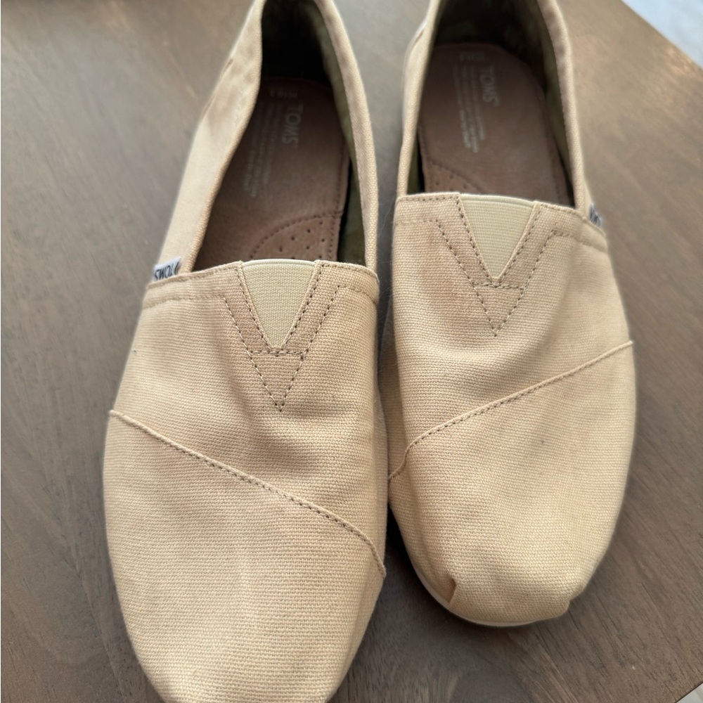 TOMS Men's Beige Canvas Slip-Ons